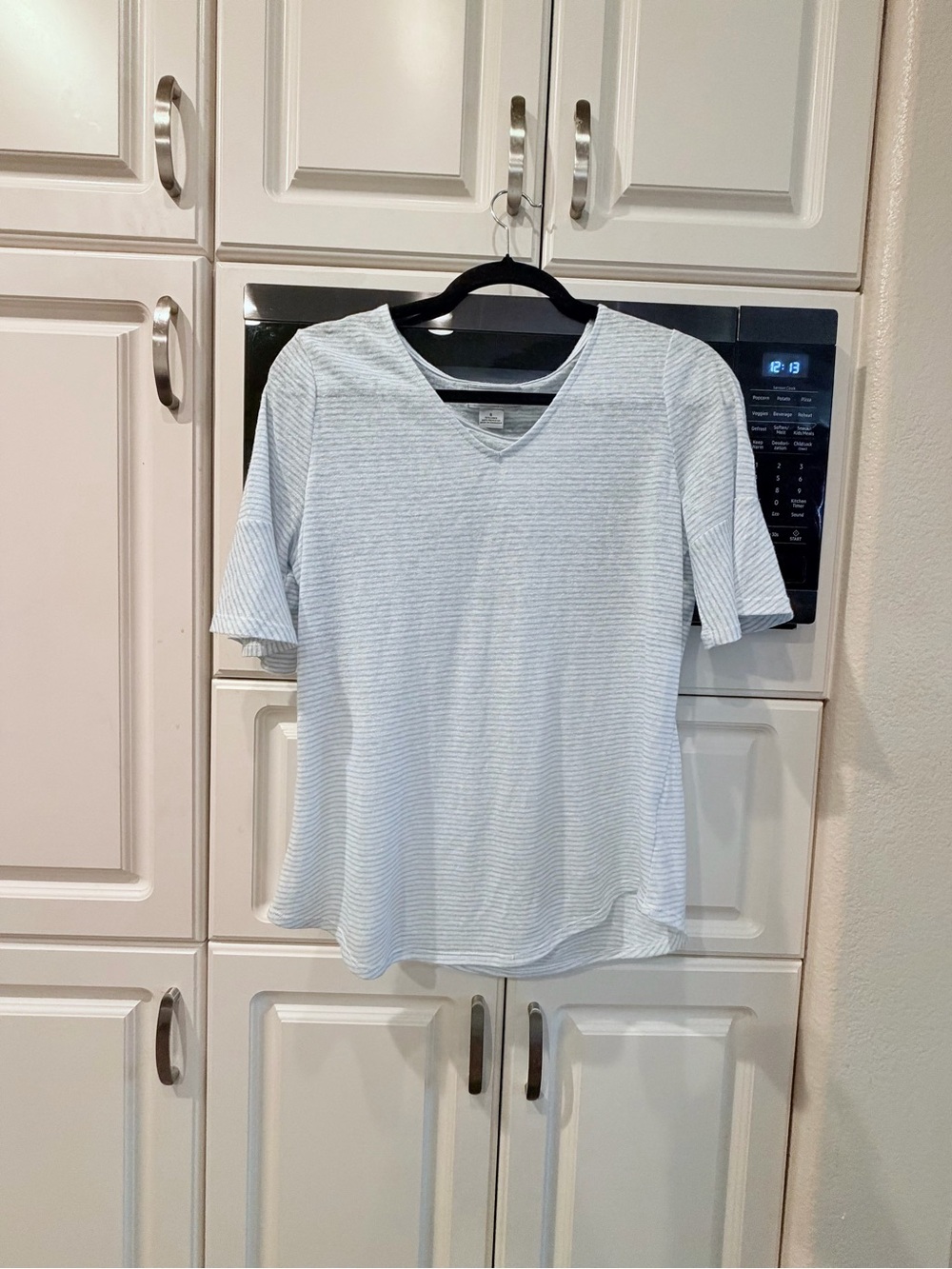 Liz Claiborne Light Blue Striped V-Neck Top